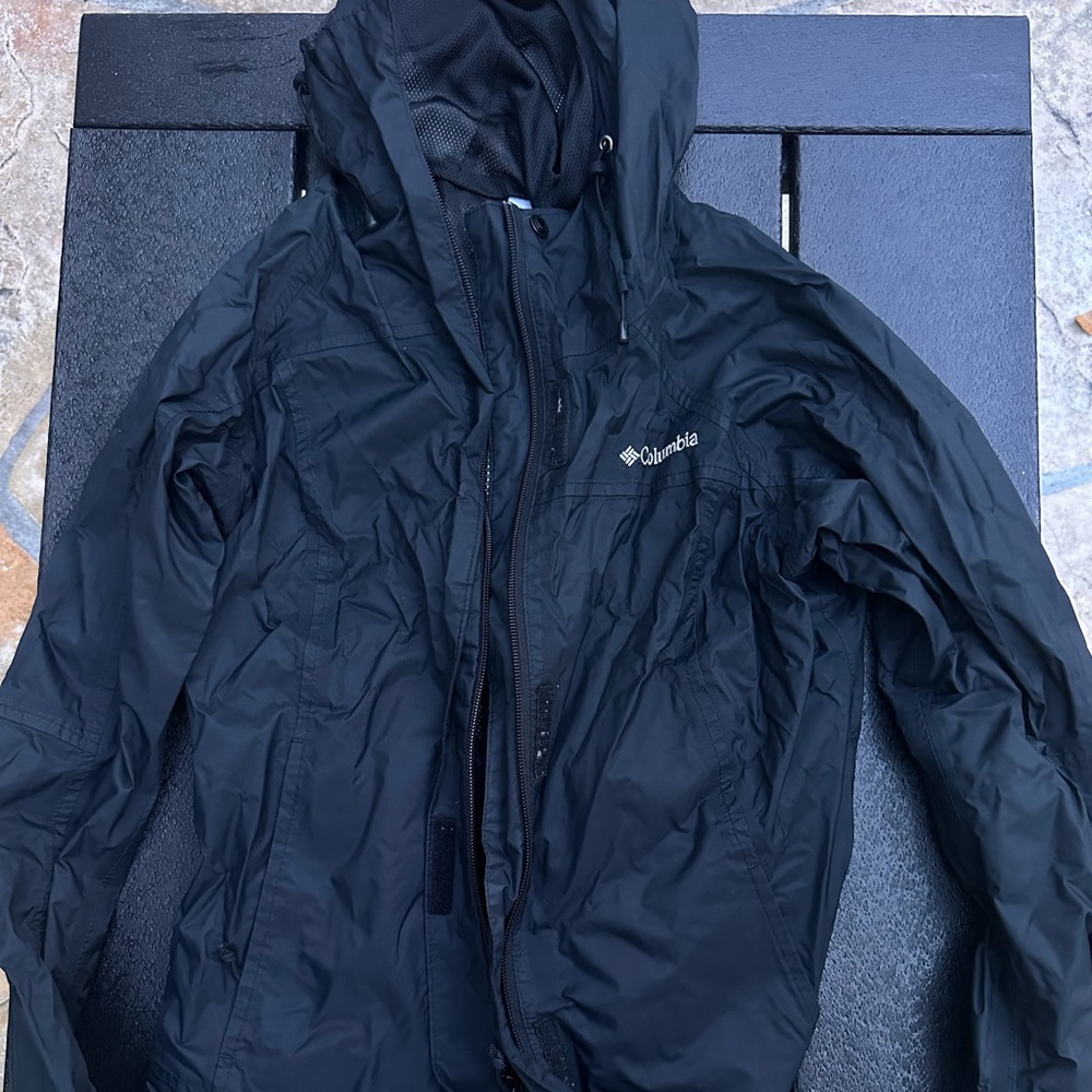Columbia rain jacket